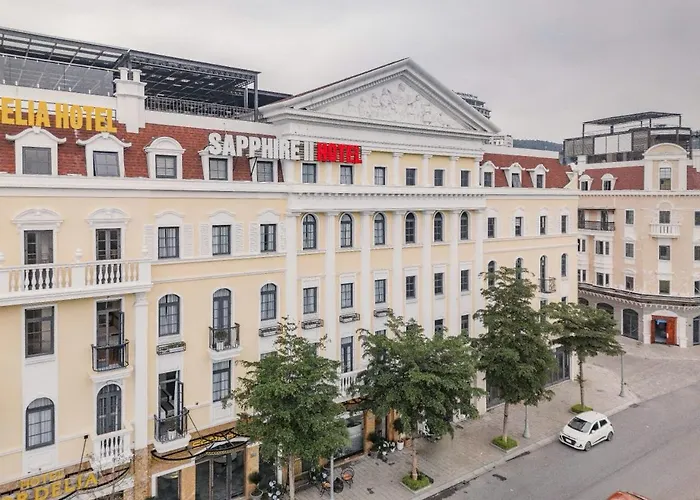 Sapphire Ii Hotel